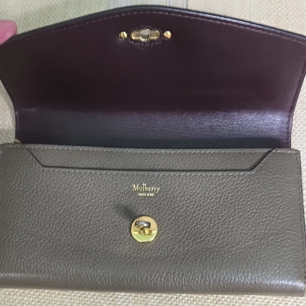 Mulberry Leather Wallet with Burgundy Interior and Gold Postman Hardware
